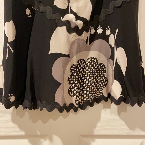 Nanette Lepore Silk Skirt Size 8 - Picture 11 of 15